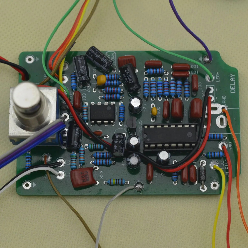 Nieuwe Diy Vertraging Gitaar Analoge Effect Pedaal Volledige Kits Met 1590B/Stijl Gitaar Effecten Pedaal Aluminium Stomp Box