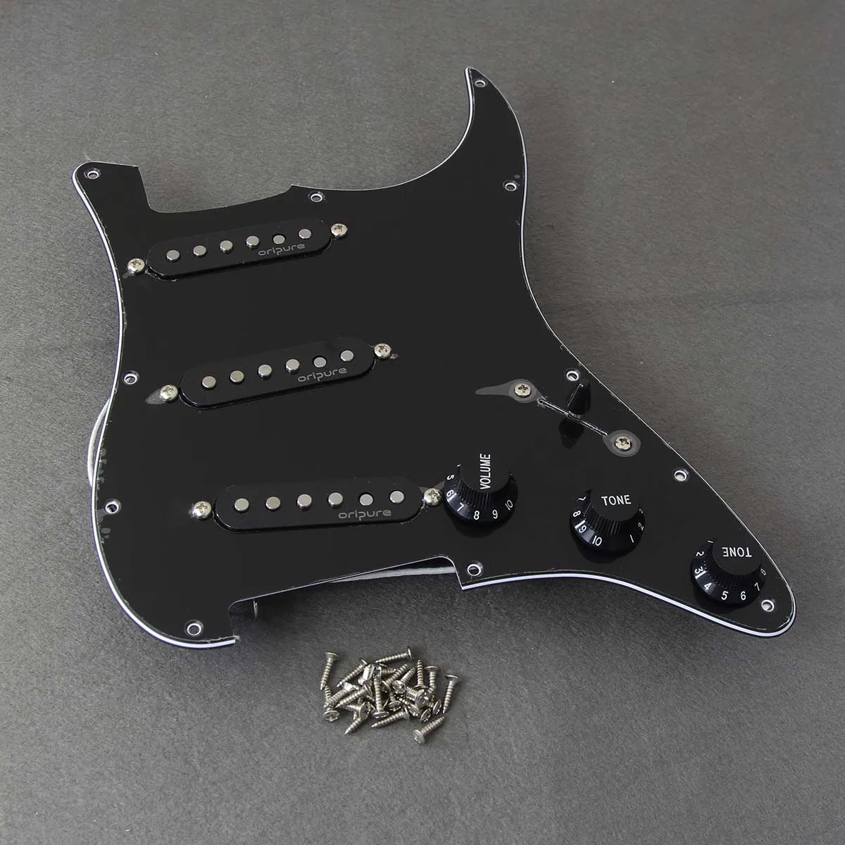OriPure Prewired SSS Pickguard Loaded with Alnico 5 Single Coil Pickups for FD Strat Guitar