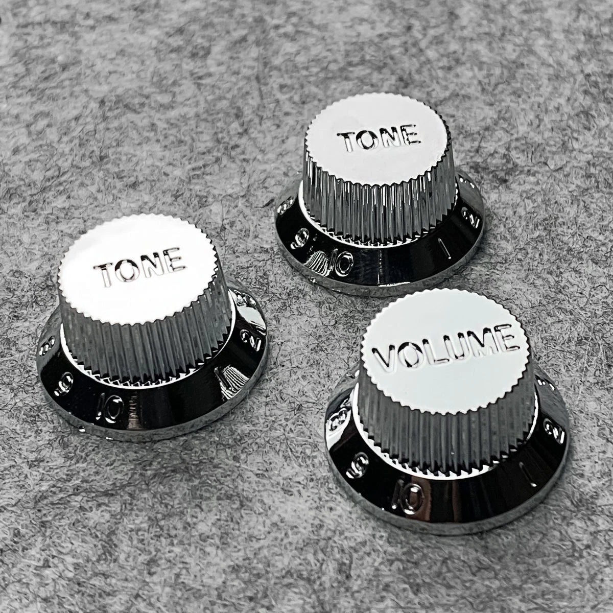 FLEOR 3pcs Plastic 2T1V Volume Tone Control Knobs High Dome Caps for ST Guitar